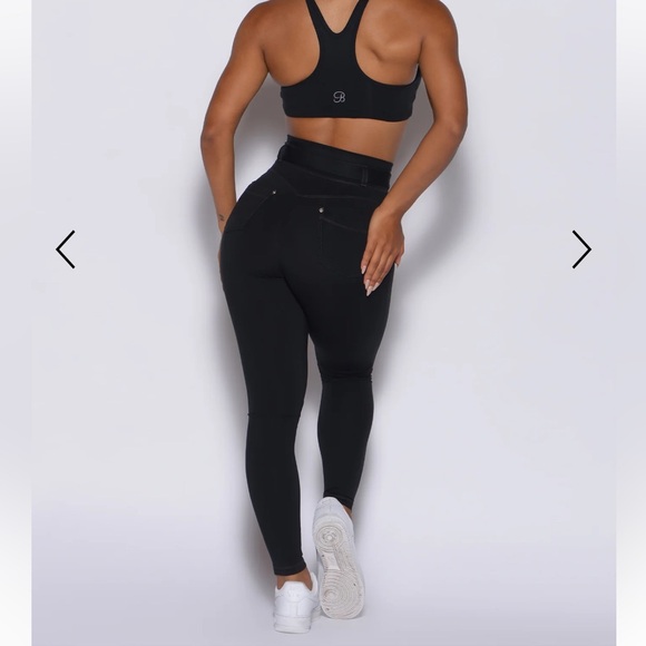 Bombshell Sportswear Peach Leggings - Picture 4 of 6